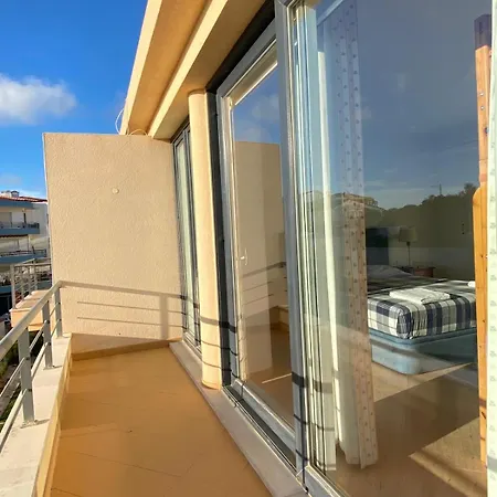 Apartment With Breathtaking View Praia da Lourinha