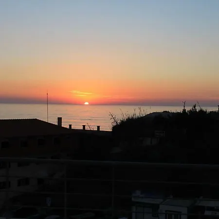 With Breathtaking View Praia da Lourinhã