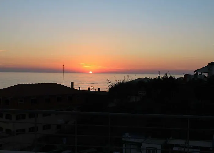 With Breathtaking View Praia da Lourinhã